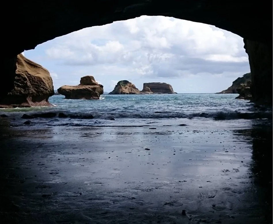 Chikuranoiwaya Cave
