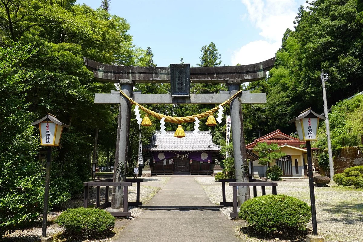Kishitsurugi Shrine