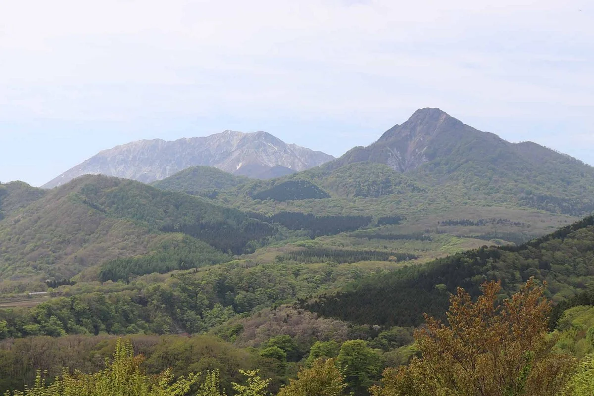 Mt. Karasugasen