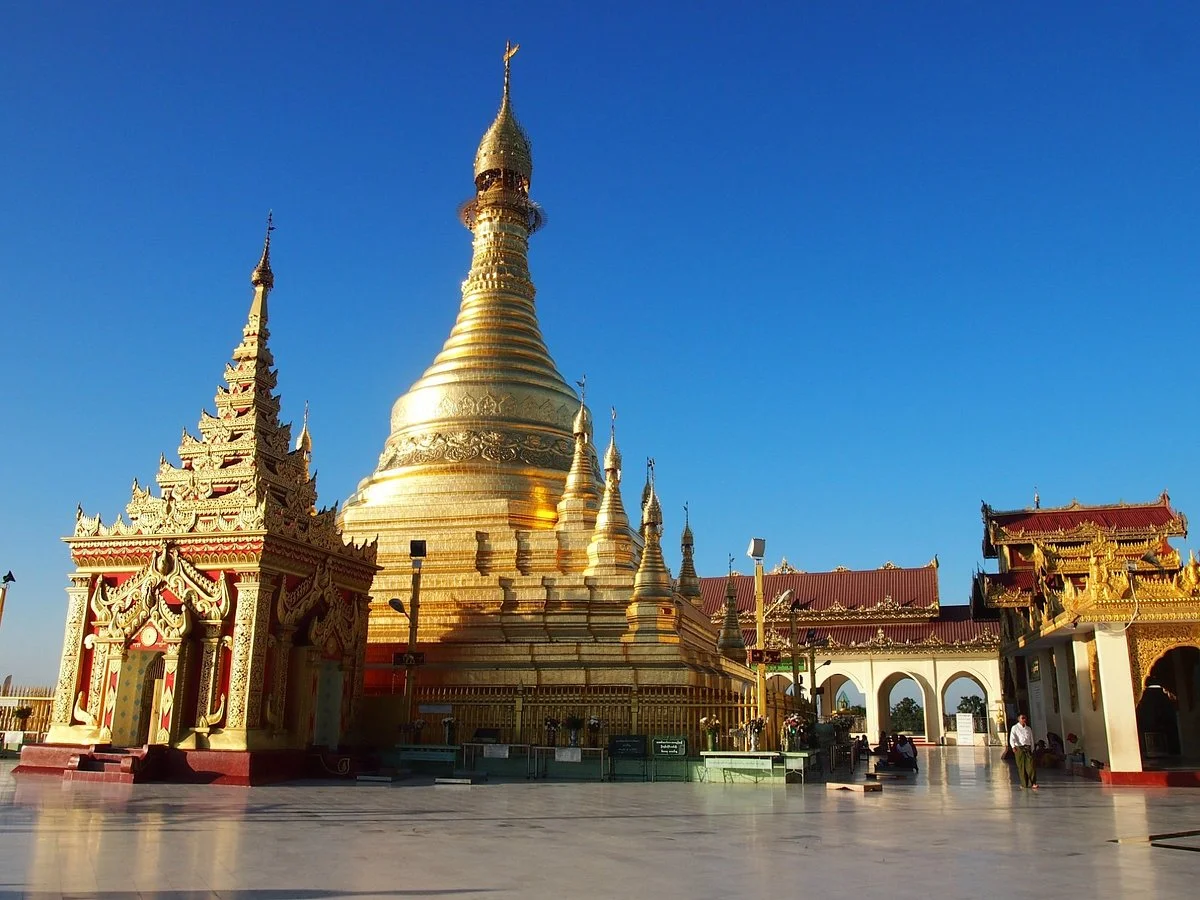 Myat Tha Lon Pagoda