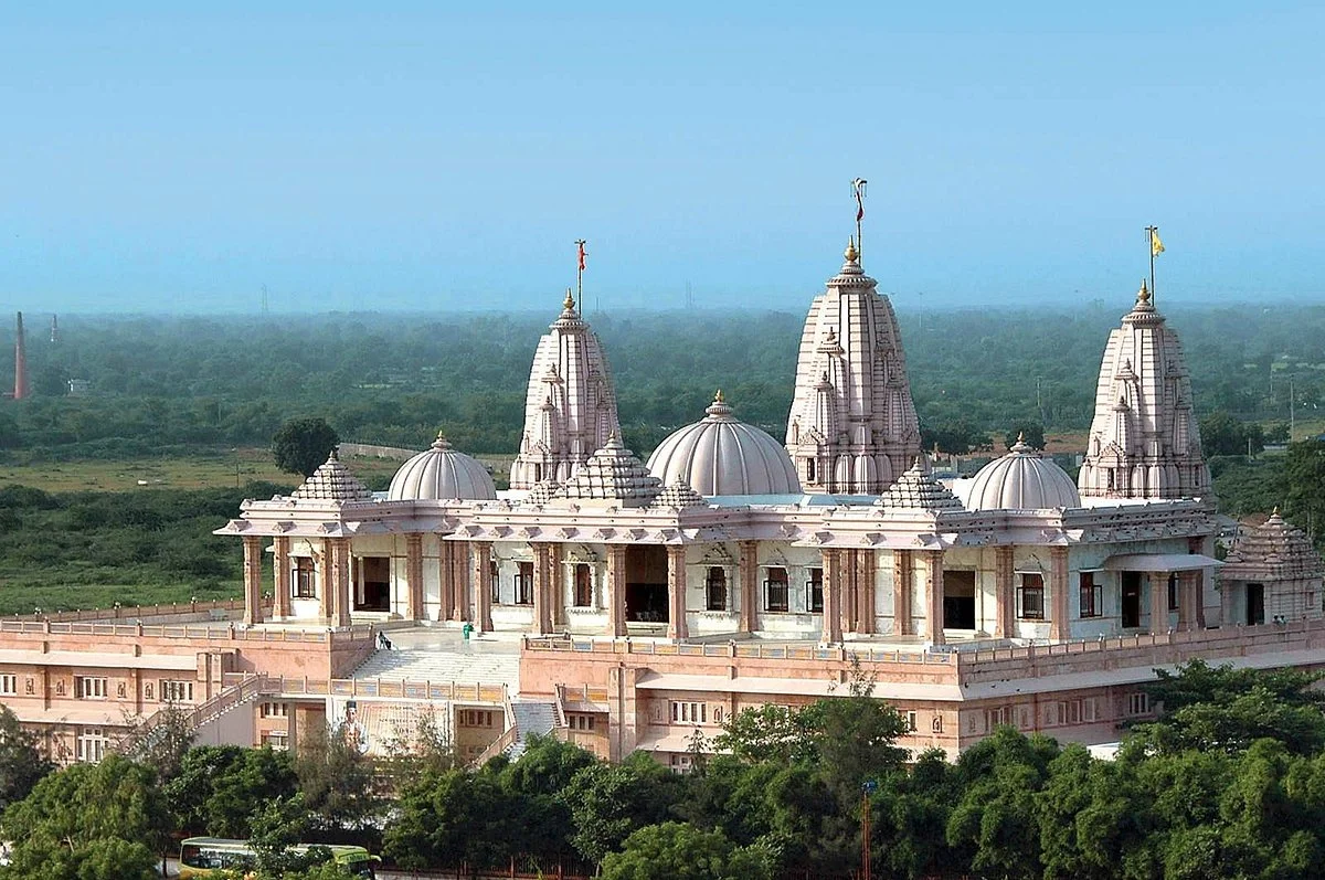 Adalaj Trimandir