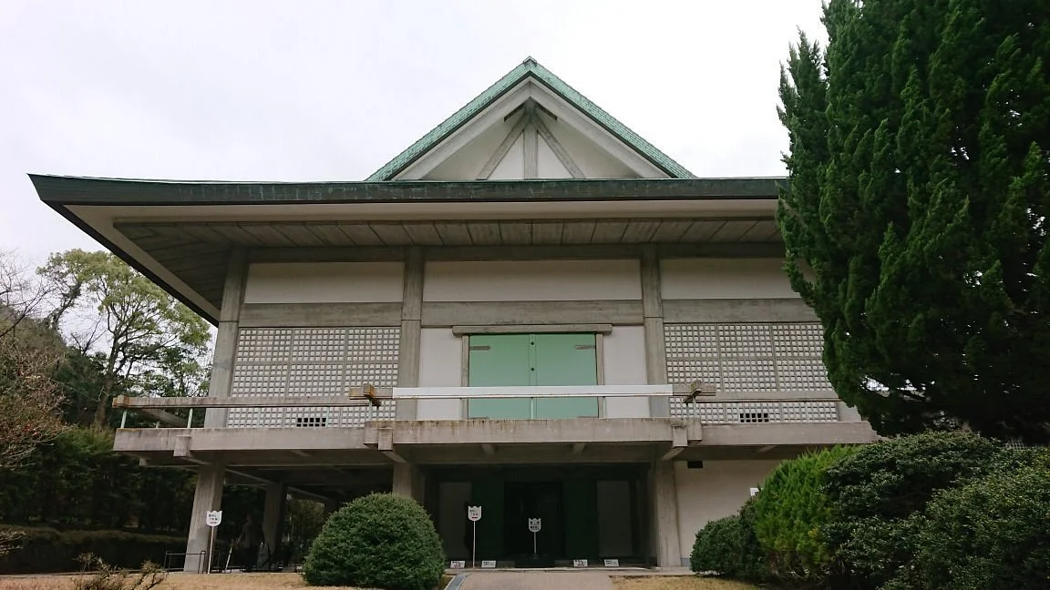 Oyamazumi Shrine Treasure Hall