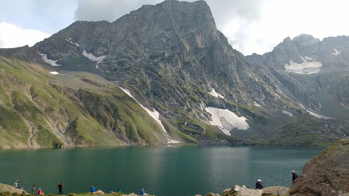 Vishansar Lake