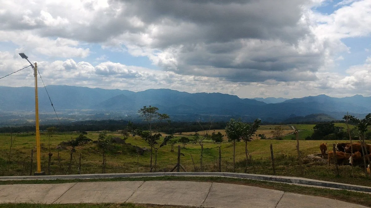 Padang Mengatas