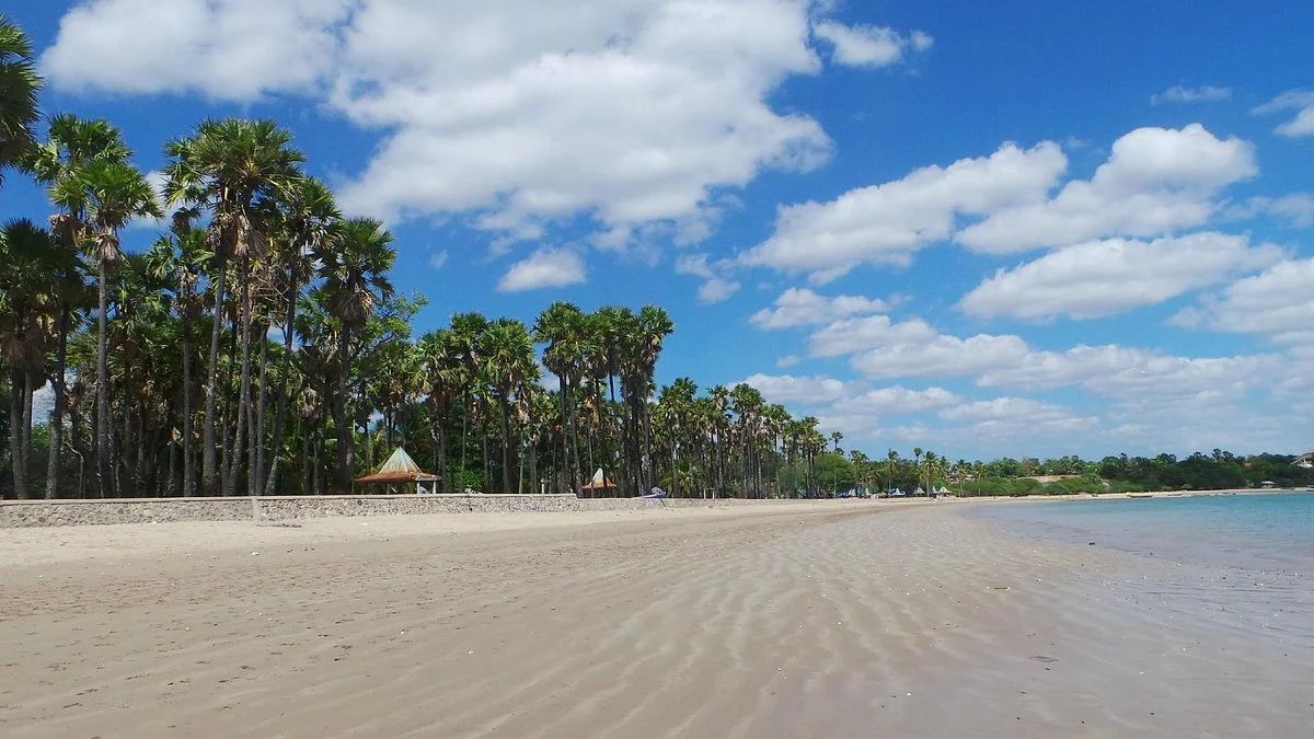 Lasiana Beach