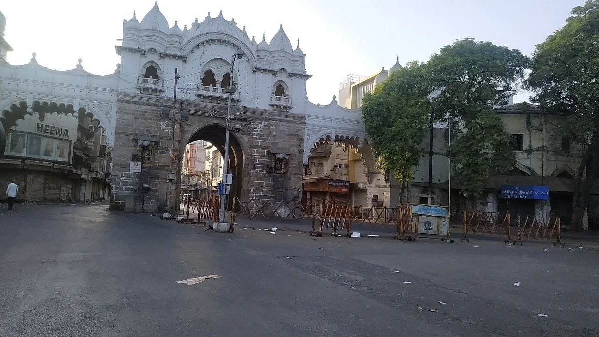 Laheripura Gate