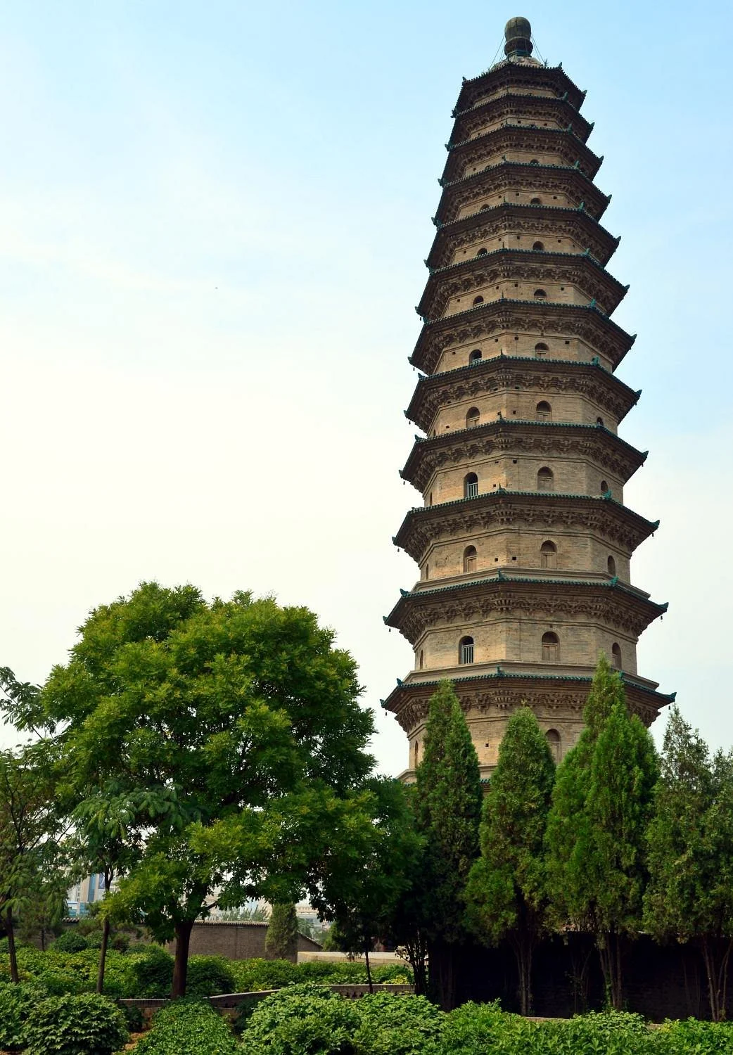 Twin Pagoda Temple (Shuangta si)