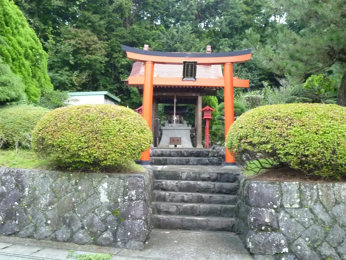 Hoki Inari Shrine