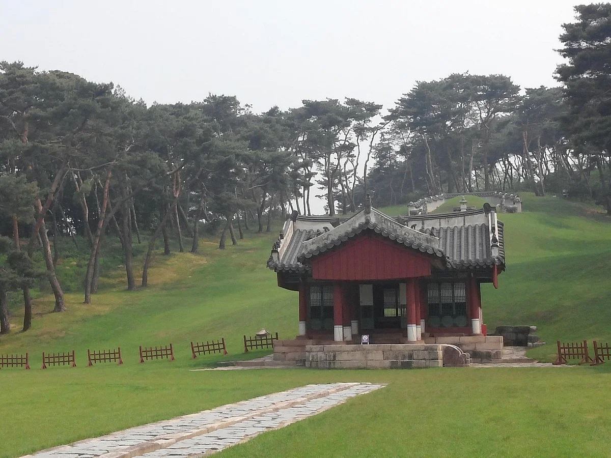 Sareung Royal Tombs