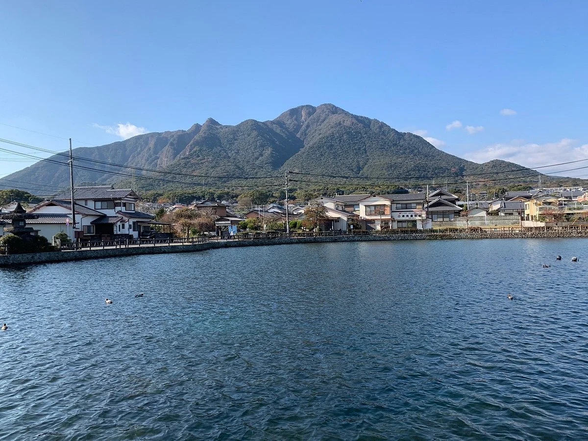 Shirachiko Lake
