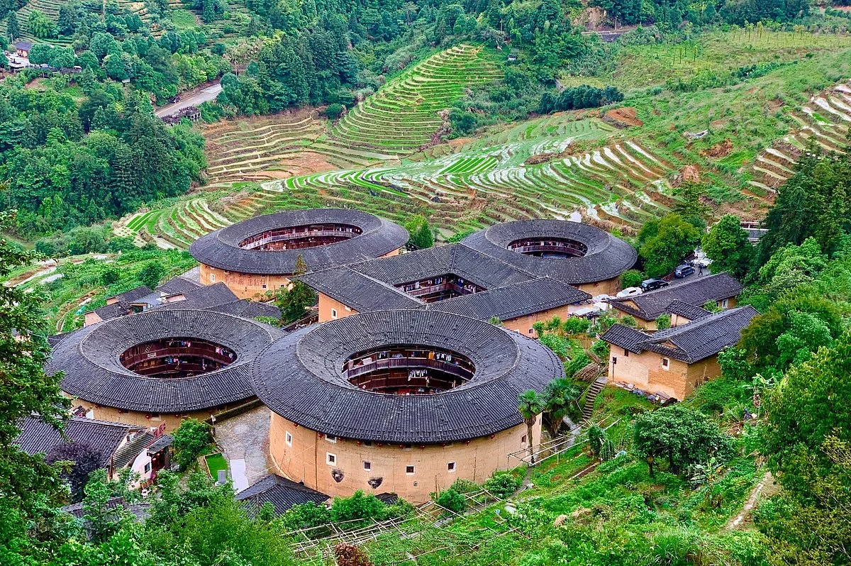 Zhangzhou Tianluokeng Village