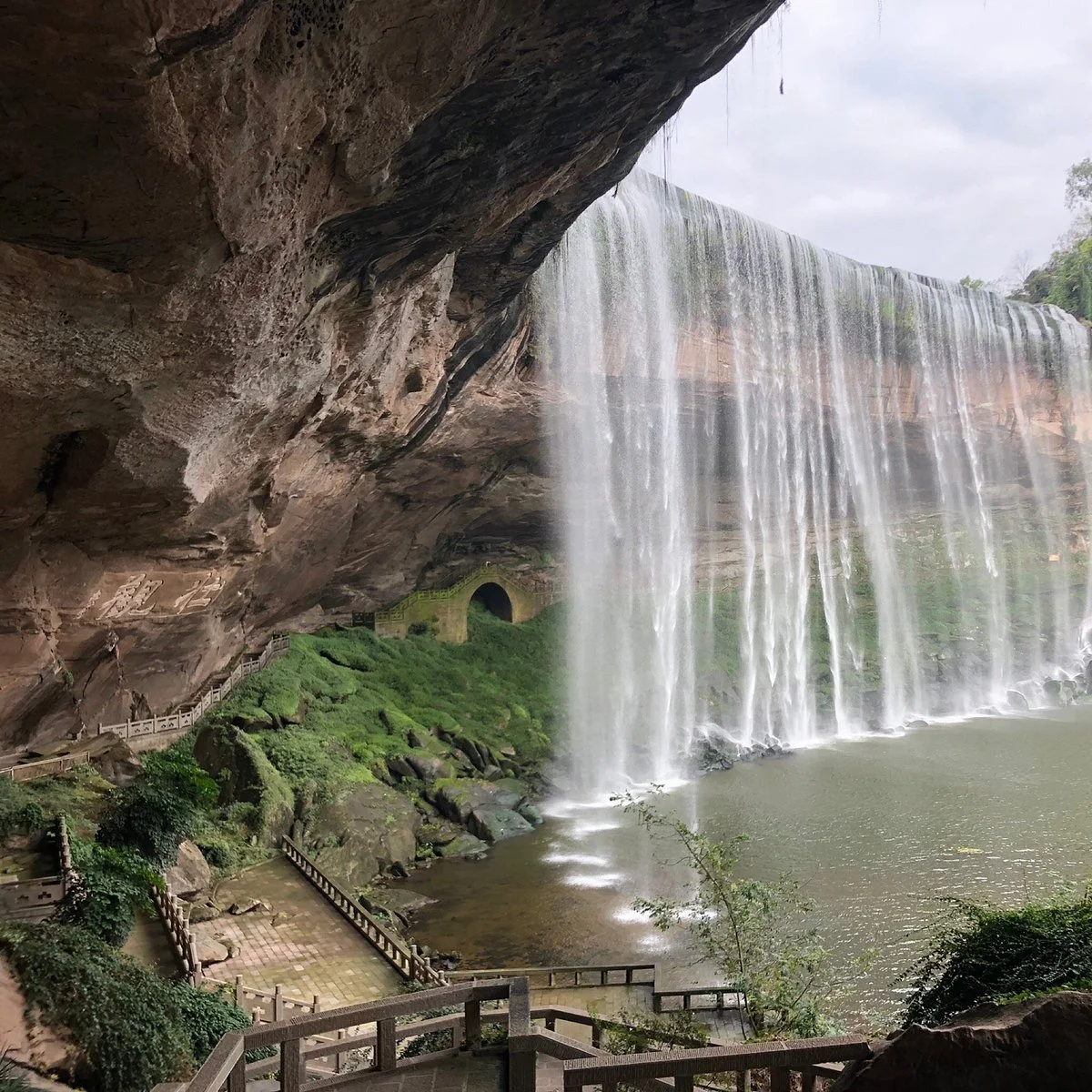 Wanzhou Waterfalls Scenic Spot