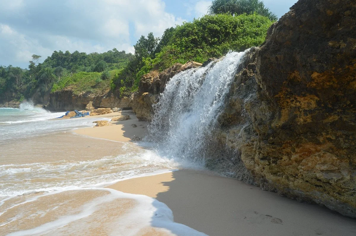 Pacar Beach