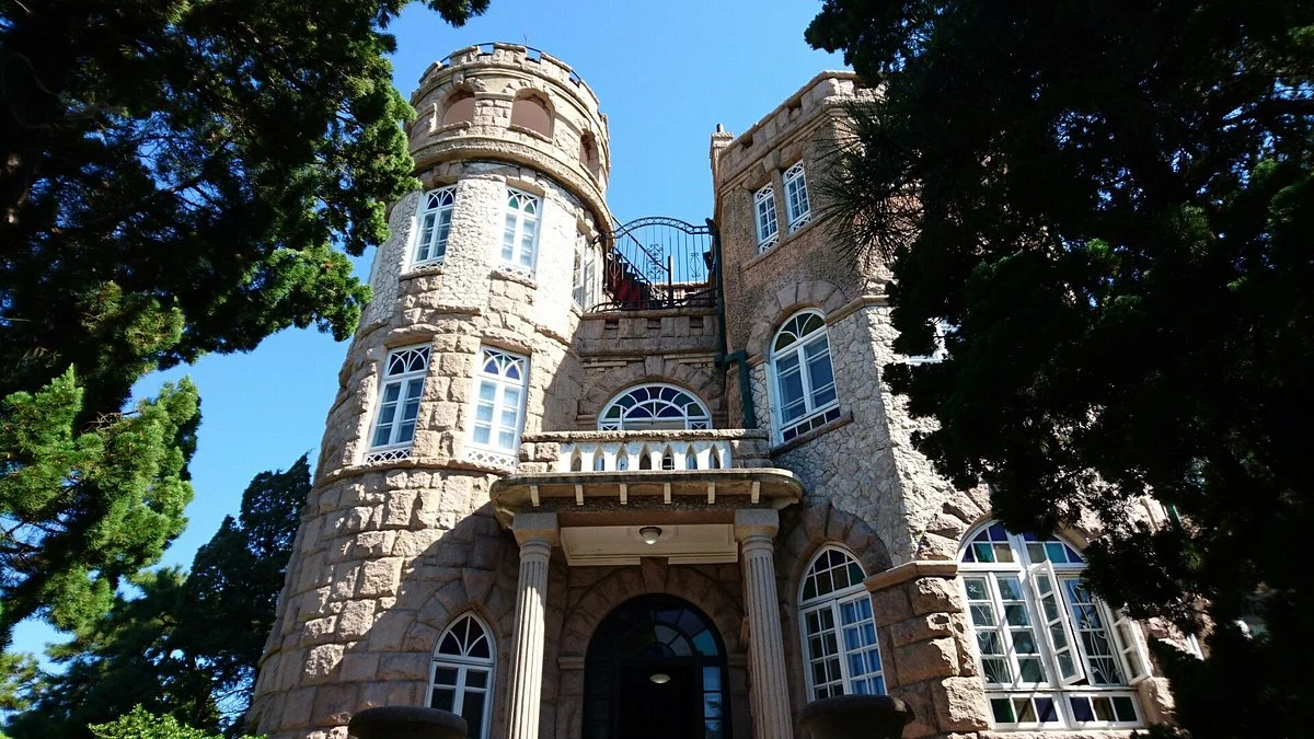 Huashi Villa (Huashi Lou)