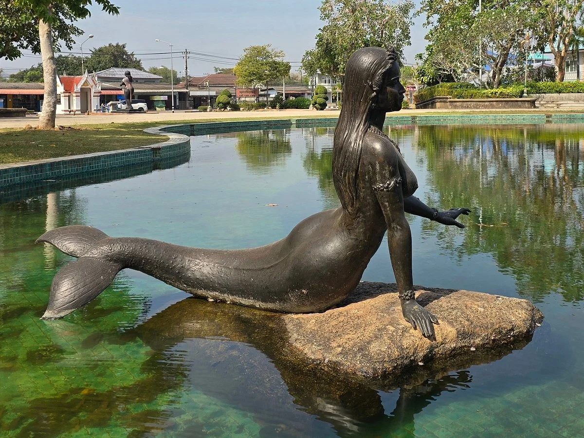 Sunthorn Phu Monument