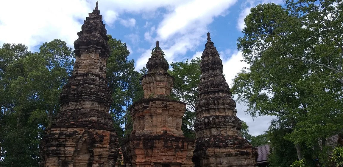 Prasat Ban Prasat Sanctuary (Huay Tap Tan Ruins)