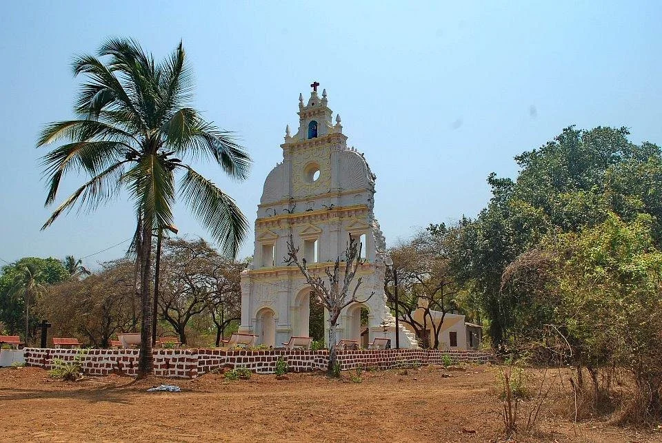 Ruins of Nossa Senhora de Saúde