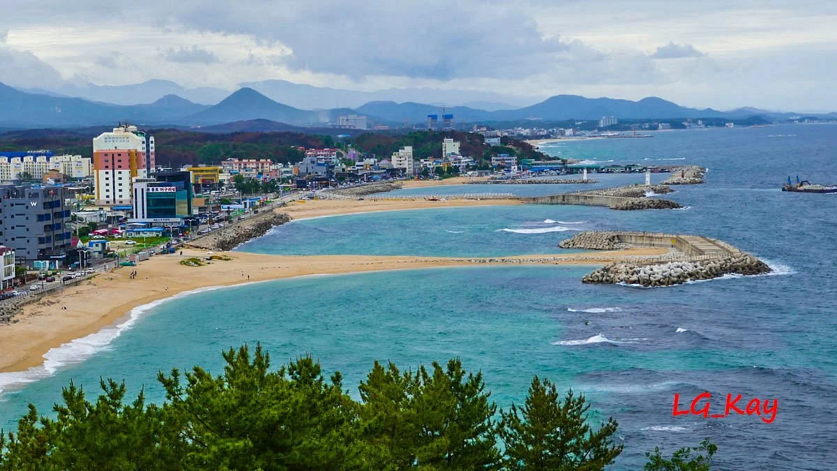 Sokcho Lighthouse Observatory