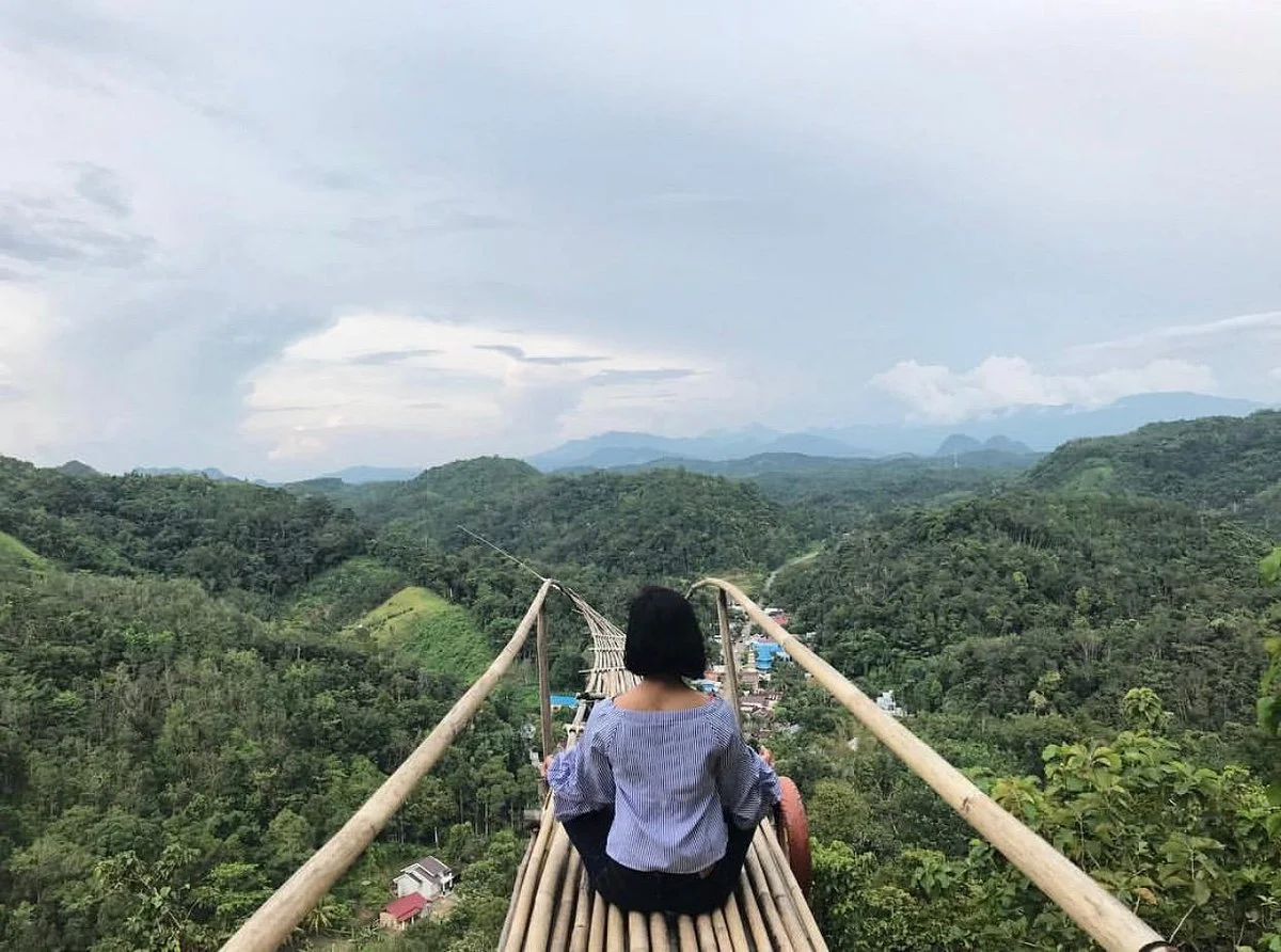 Palawan Hill