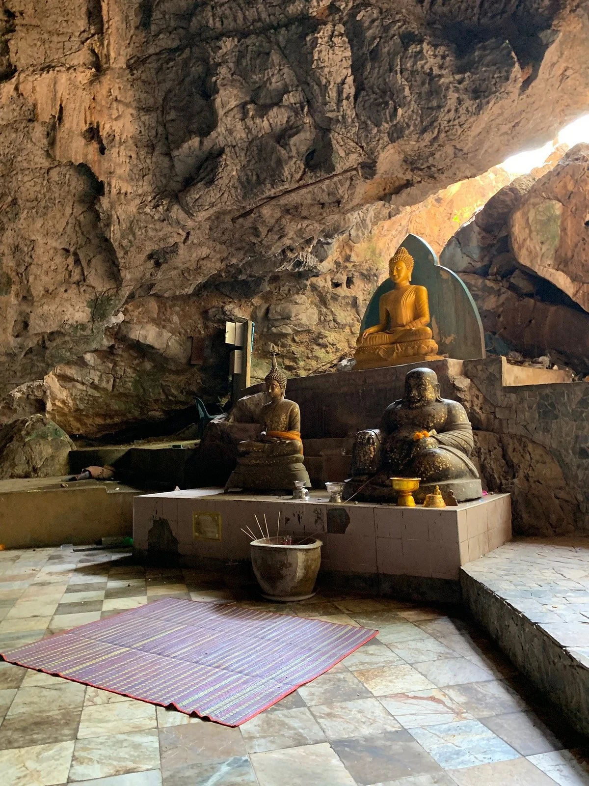 Wat Tham Nam