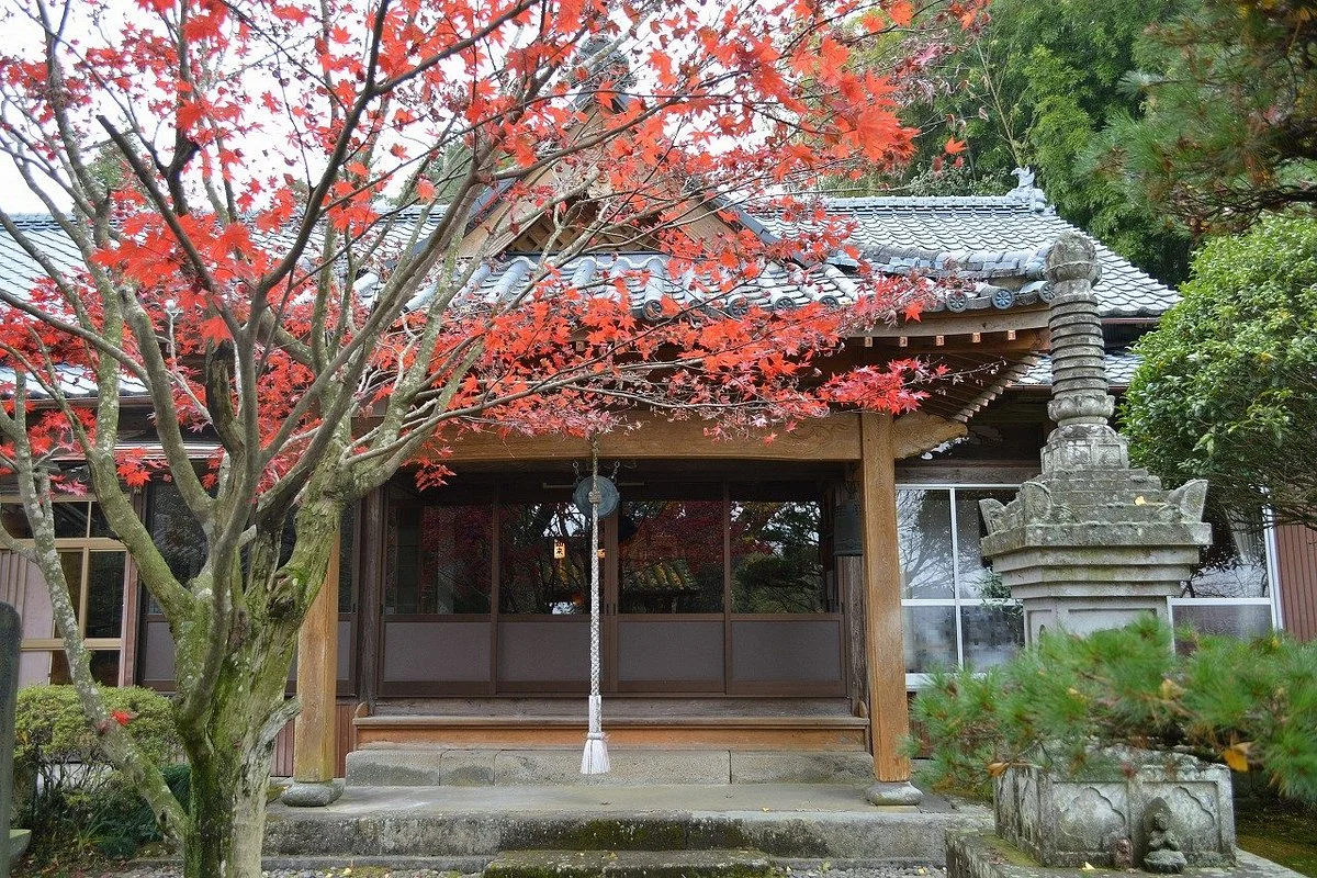 Ikara-ji Temple