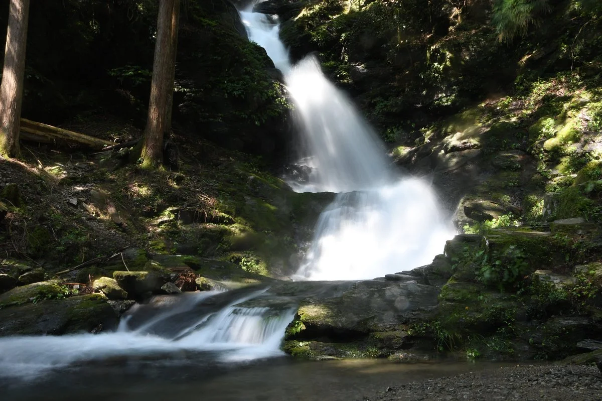 Nana Waterfall Yatsubo