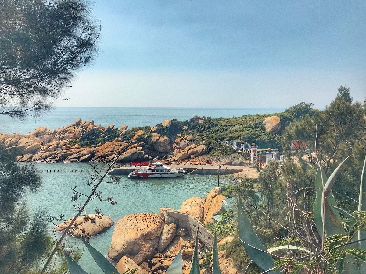 Da Dan Island