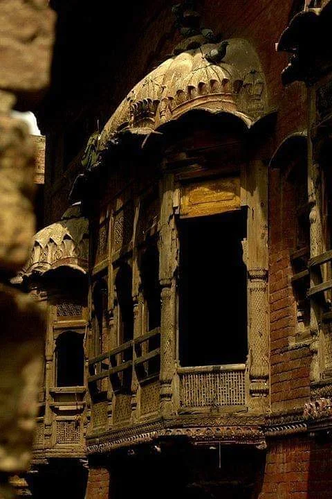 Lal Haveli