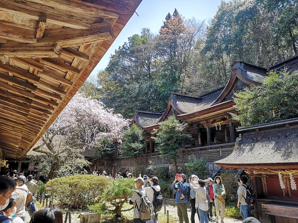 Yoshino Mikumari Shrine