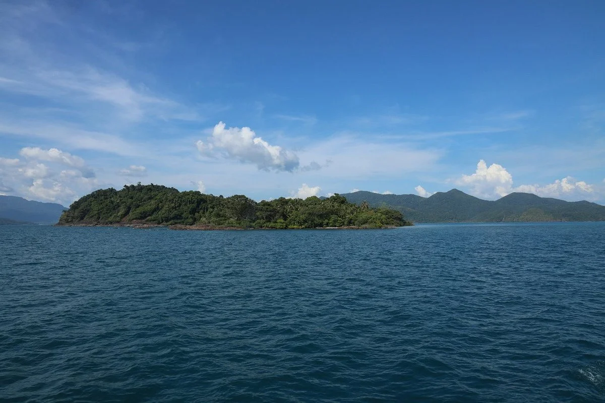 Ko Laoya