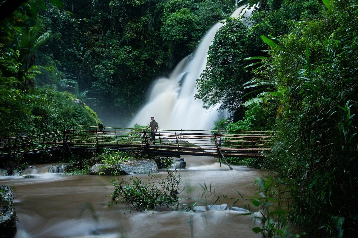 Pha Dok Seaw Waterfall
