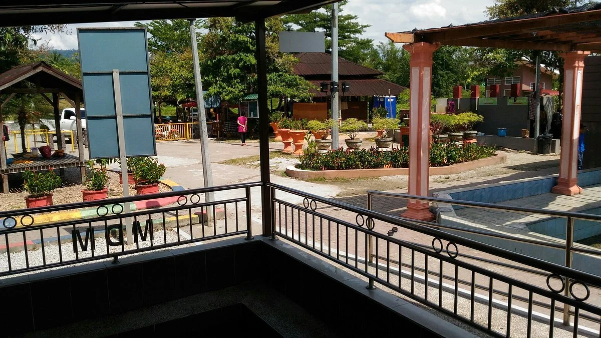 Kolam Air Panas Tok Bok