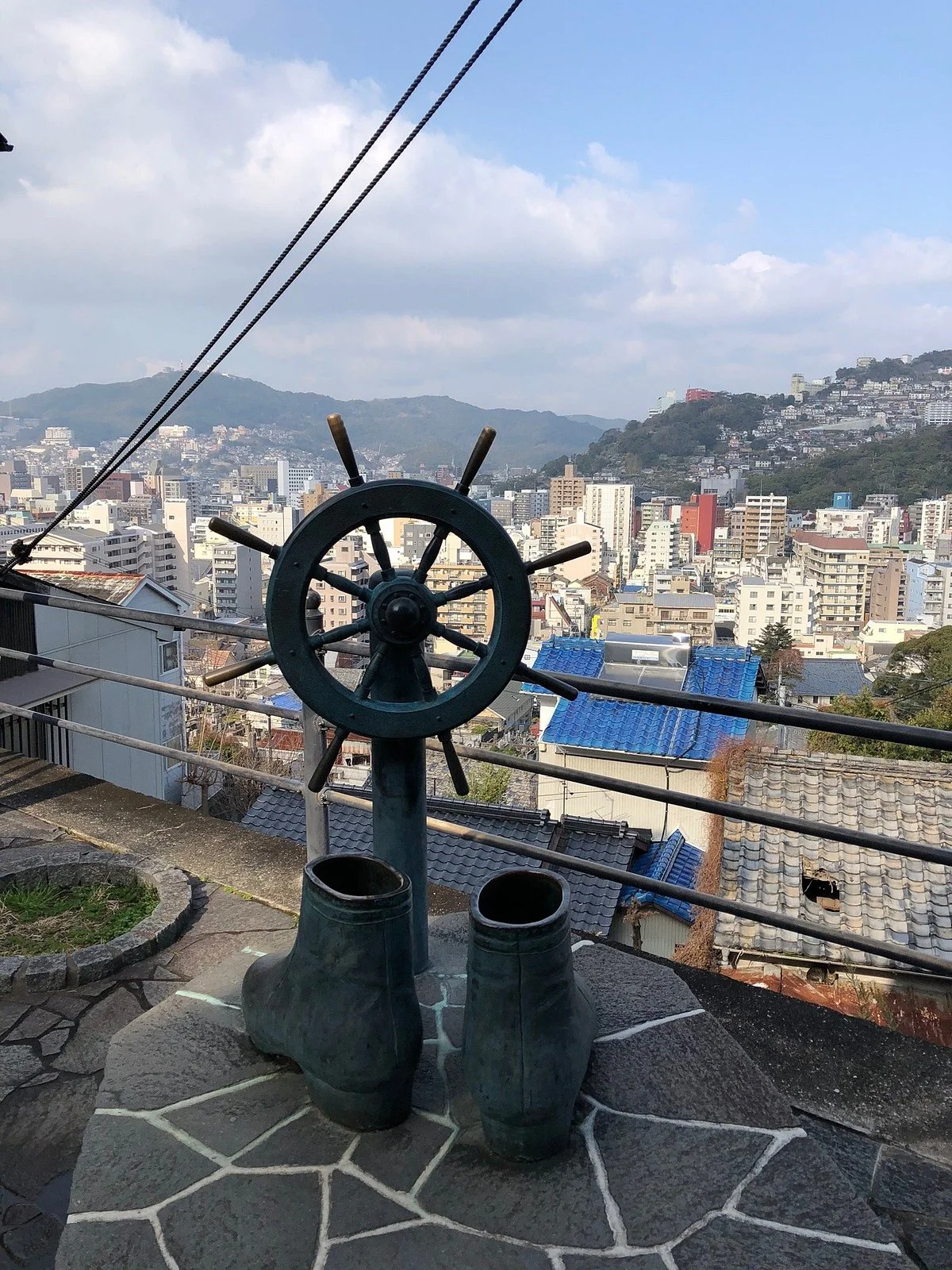 Statue of Ryoma Sakamoto's Boots