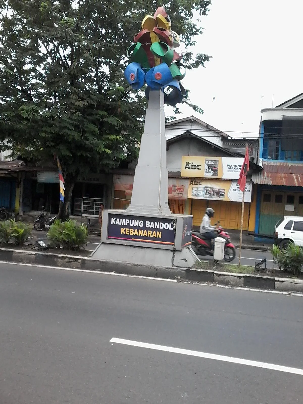 Kampung Bandol