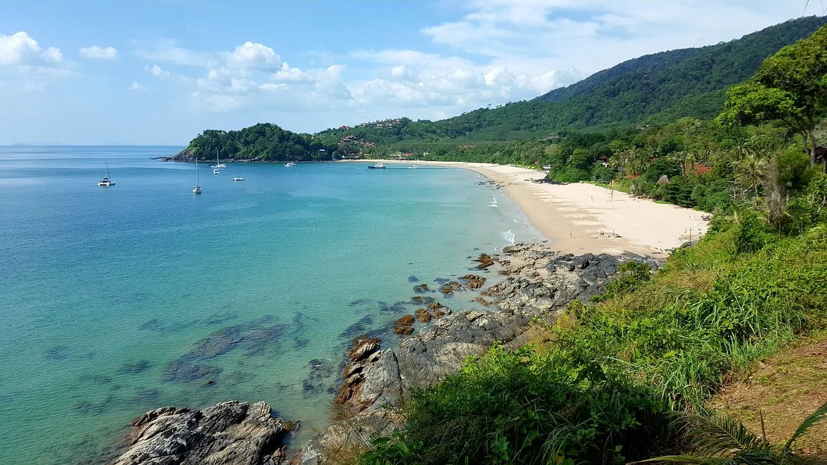 Kantiang Bay