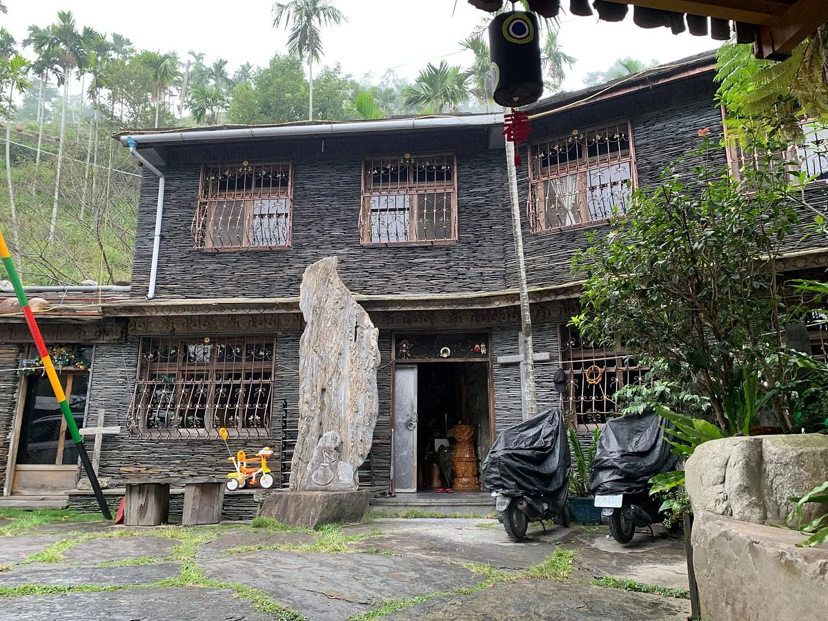 Yanban Ln