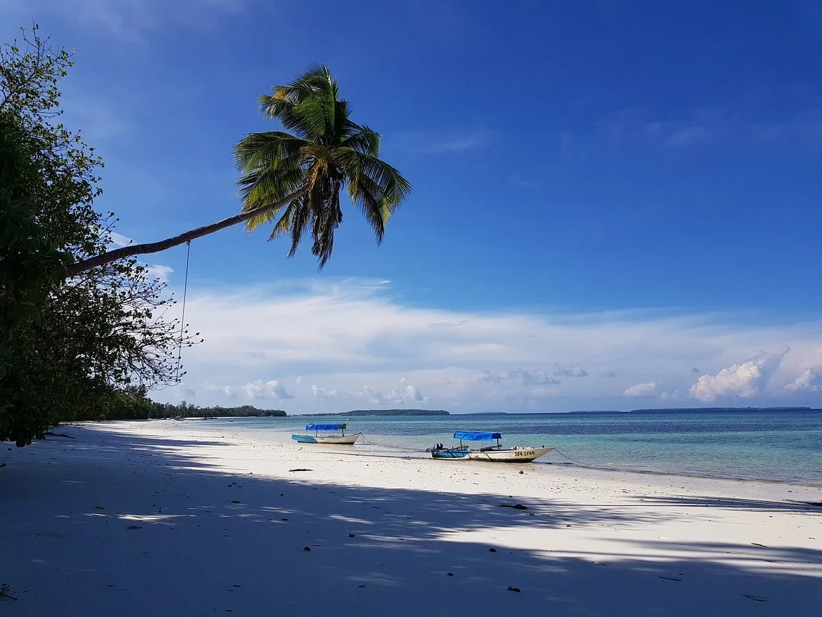 Ohoililir Beach