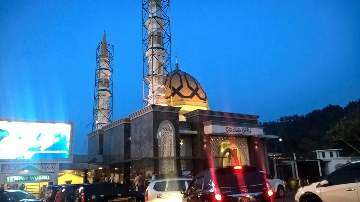 Al Mi'raj Mosque