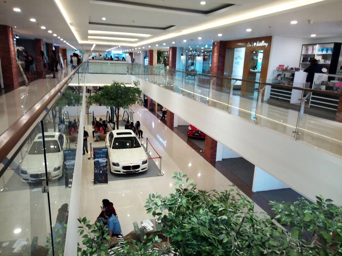 Plaza Renon