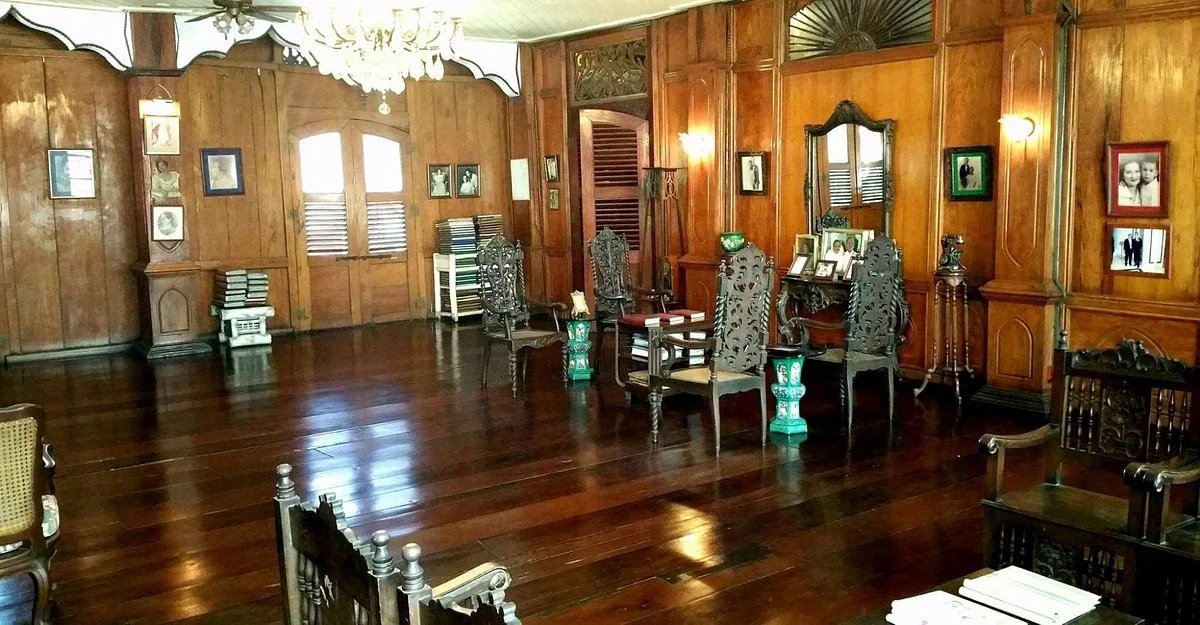 Casa Mariquit