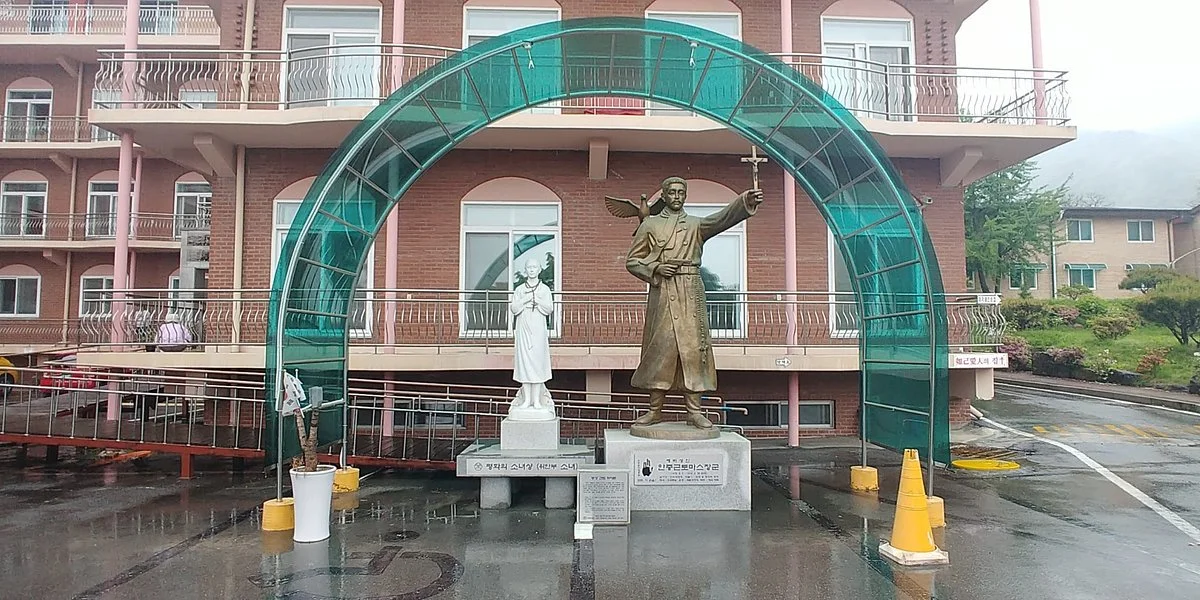 Statue of Peace