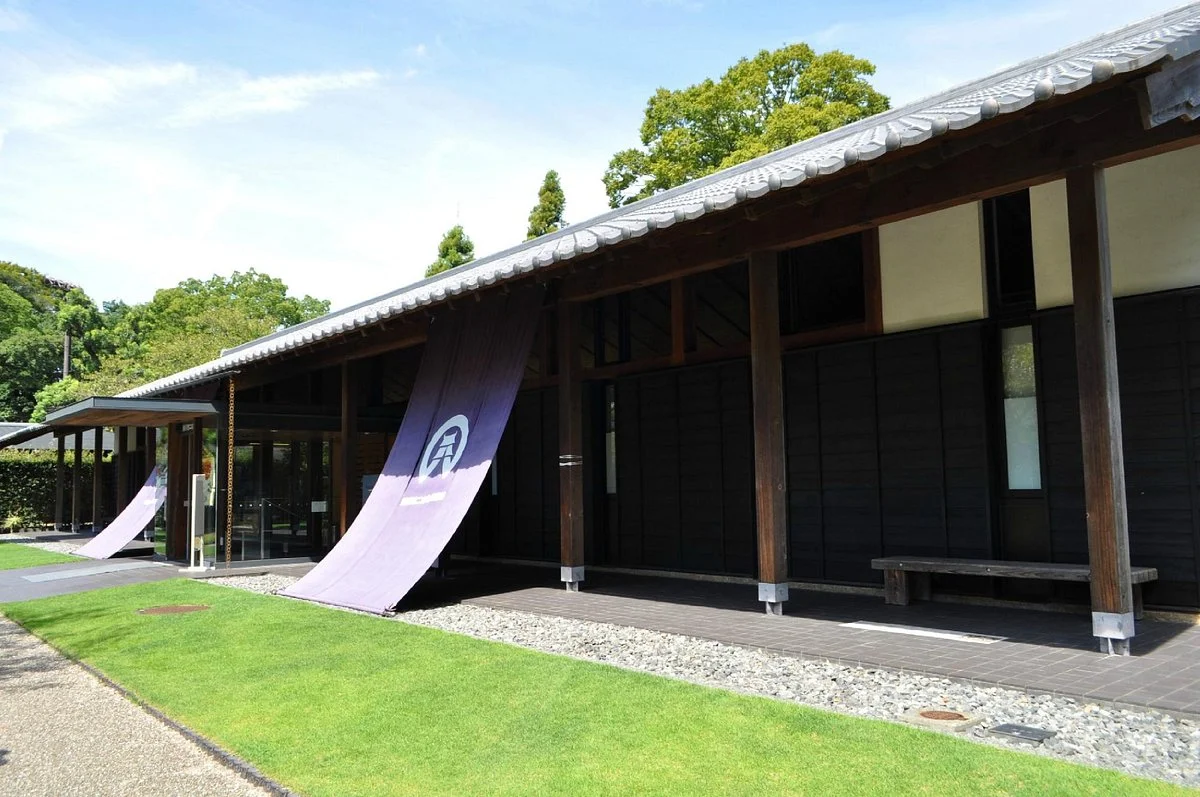 Kakegawa Ninomaru Museum of Art