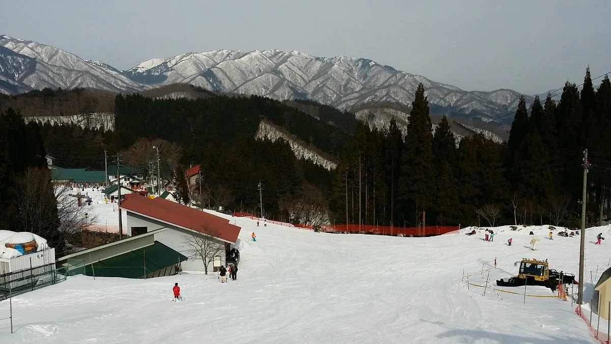 Kunimidake Ski Resort