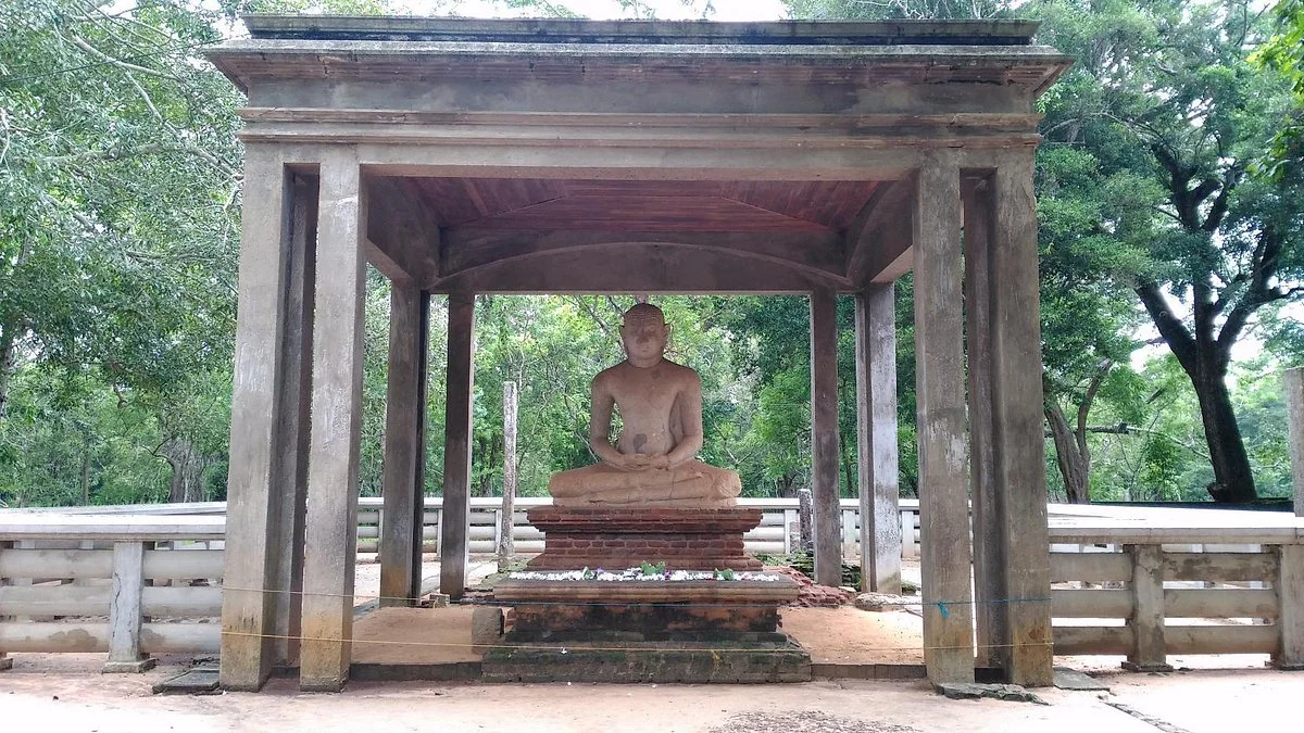 Samadhi Statue