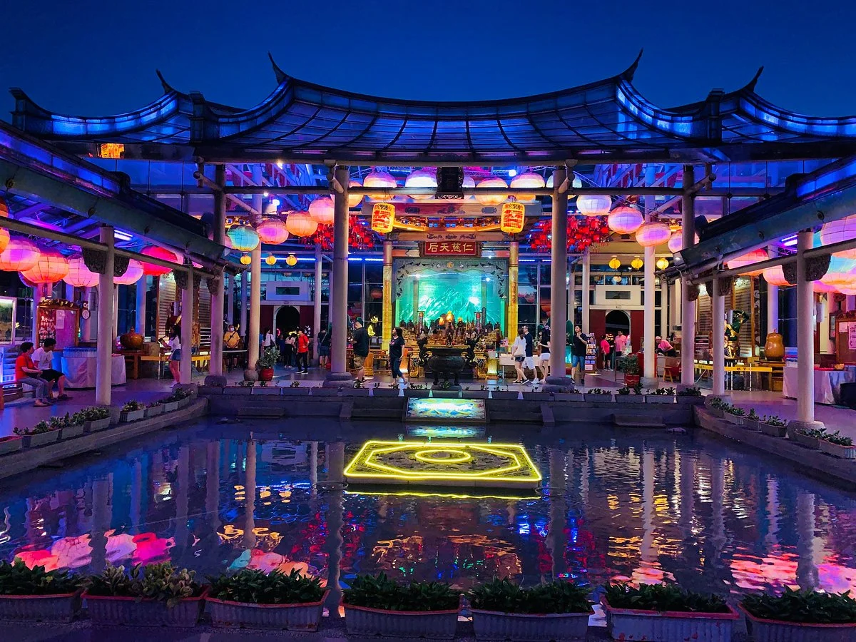 Hu Sheng Temple Glass Temple