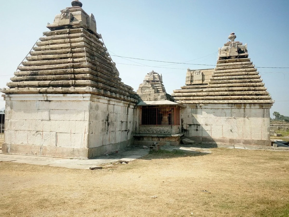 Chaya Someswara Temple