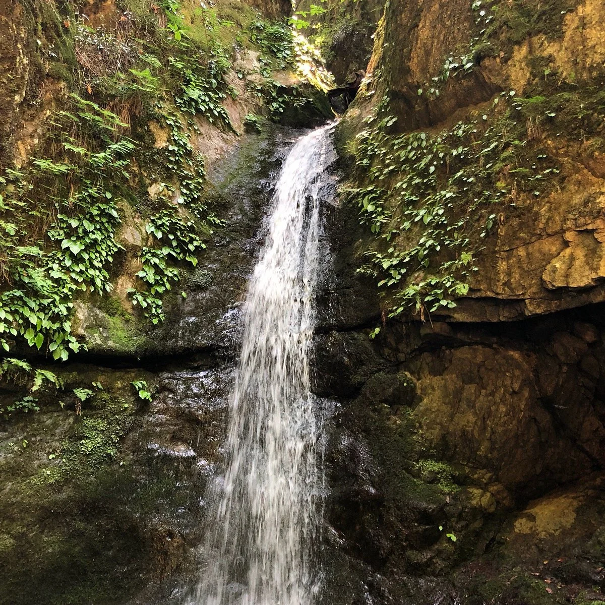 Nanayo Falls