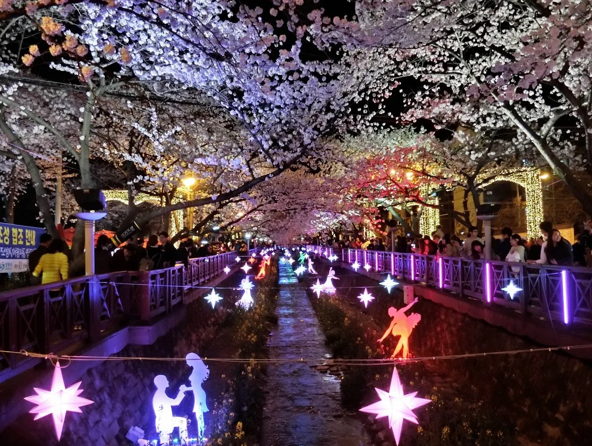 Yeojwacheon Romance Bridge