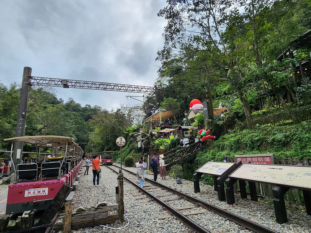Sheng Sing Station Long Teng Bridge