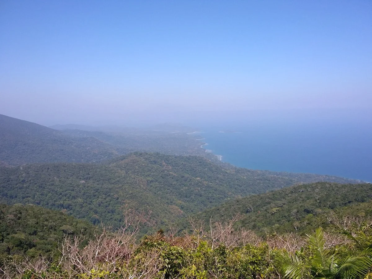 Saddle Peak National Park